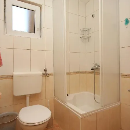 Apartments By The Sea Podgora, Makarska - 6725 Podgora